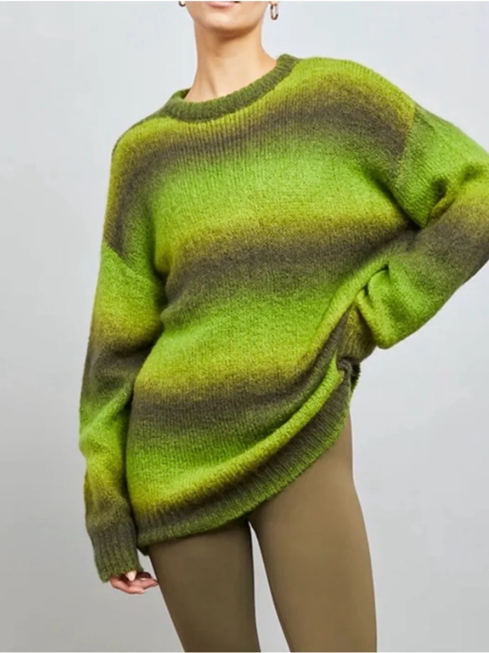 CARBON38 OMBRE CREW green sweater alpaca